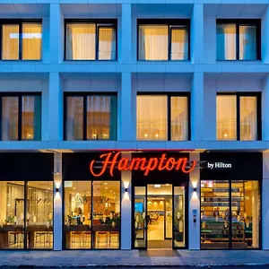 hampton-by-hilton-budapest-city-centre.inbudapesthotels.com/