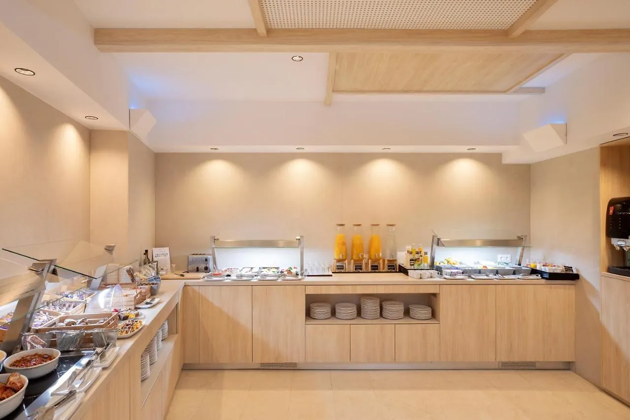 Grupotel Gravina Barcelona Hotel