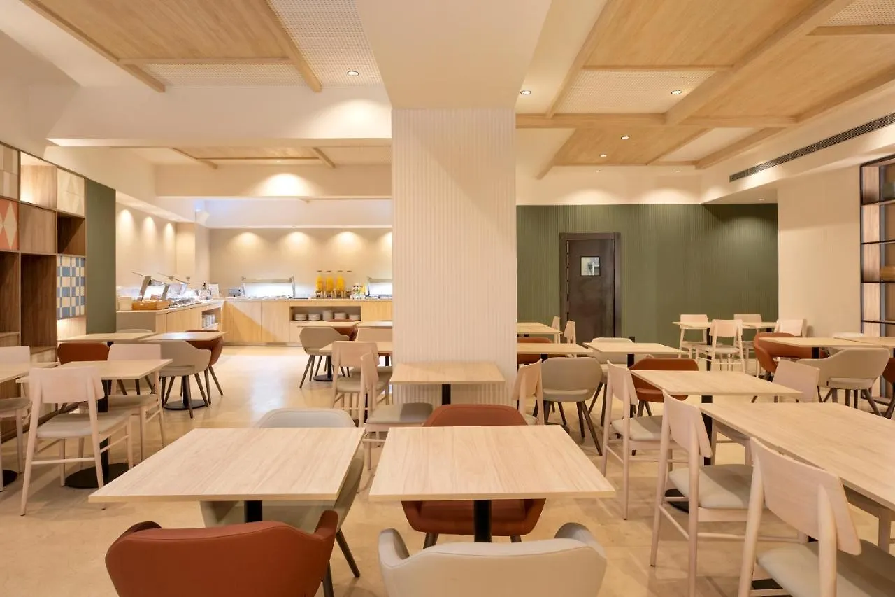 Grupotel Gravina Barcelona Hotel