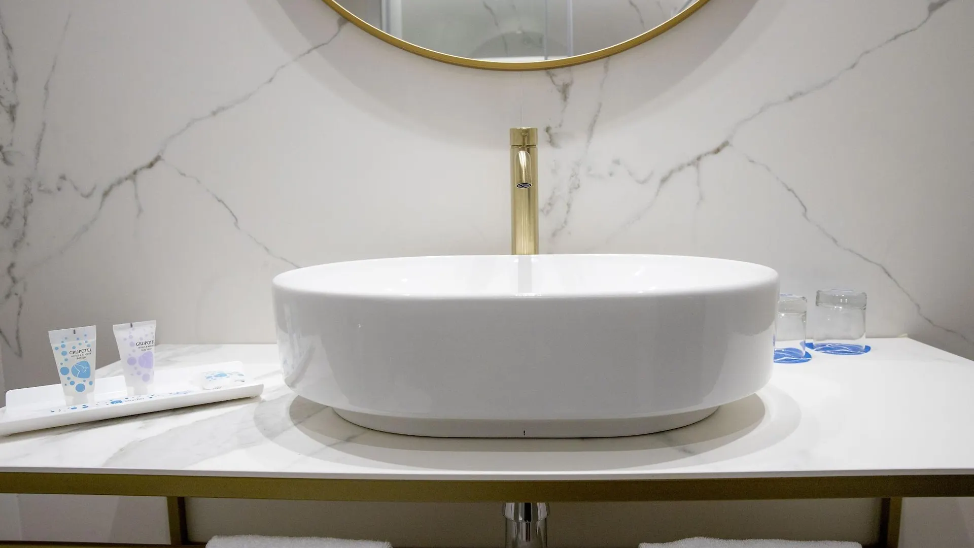 Grupotel Gravina Barcelona Hotel